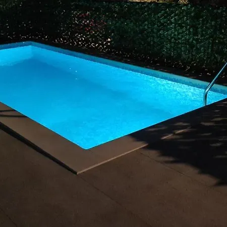 Aninka Apartman Komarna