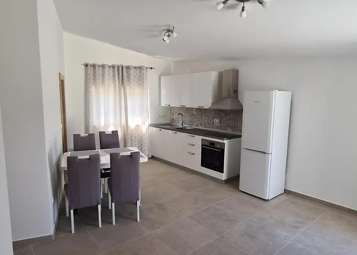 Apartamento Aninka Komarna